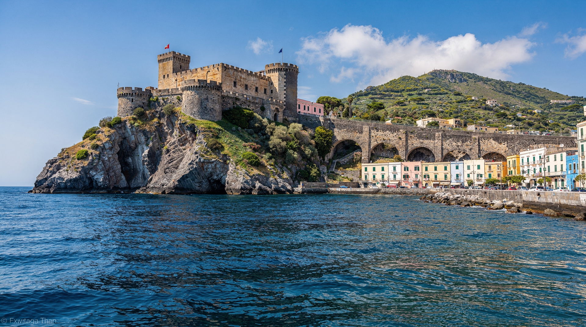 From Naples: Ischia Day Trip with Ferry Tickets & Lunch