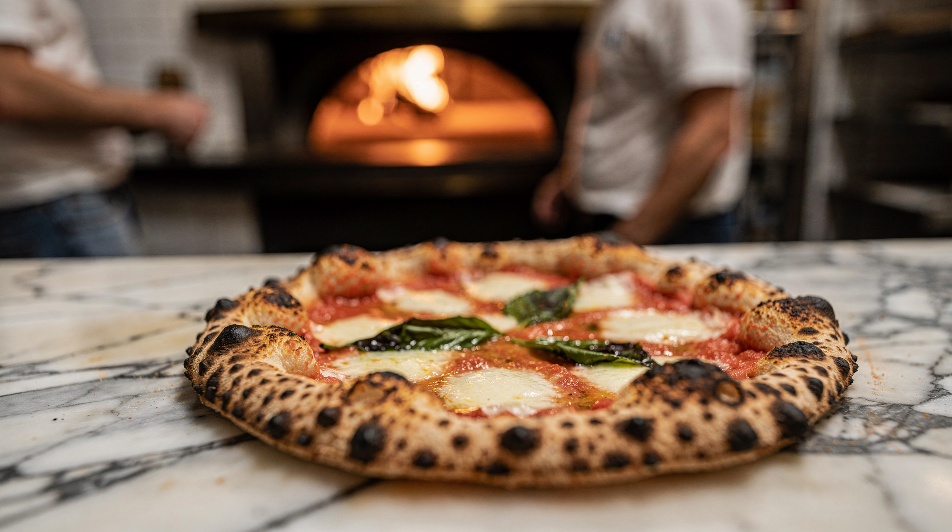 Pizza y gastronomía napolitana en tres días: el plan del gran comedor — Tres días comiendo por Nápoles — las pizzerías legendarias, comida callejera, un